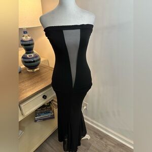 ZZ BE Fishnet Plunge Neckline Gown - Unk Size